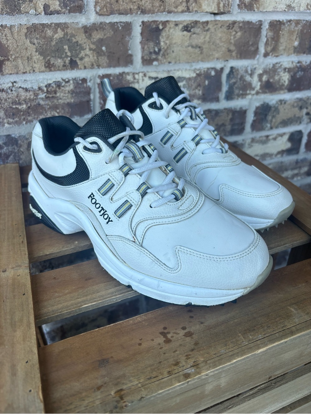 FootJoy GreenJoys Men’s 8.5M White Black Golf Shoes Soft Spikes